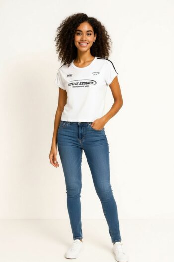 PLAYERA CROP DEPORTIVA ESTAMPADA