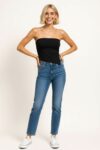PLAYERA CROP CON ABERTURA