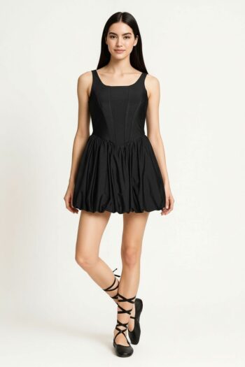 VESTIDO GLOBO CON MOÑO POSTERIOR