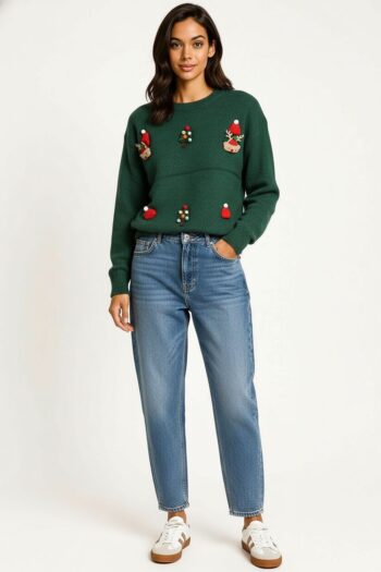 SUÉTER CON DETALLES NAVIDEÑOS