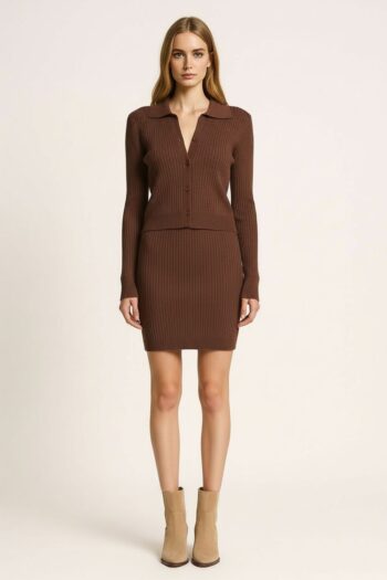 CONJUNTO TEJIDO CON CUELLO ABIERTO