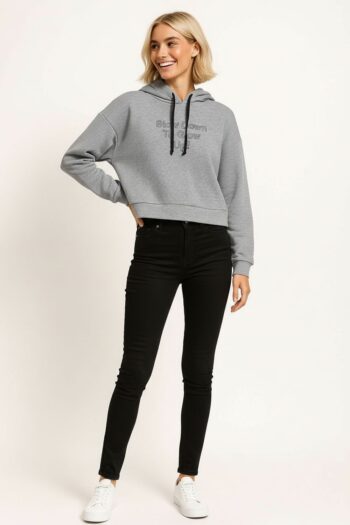 SUDADERA BORDADA CON CAPUCHA