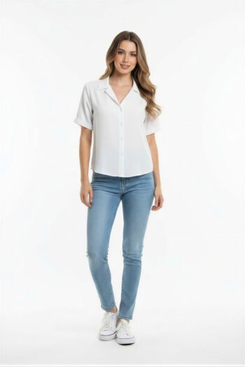 BLUSA CASUAL BOTONES Y CUELLO