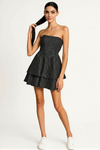 VESTIDO STRAPLE CAPAS